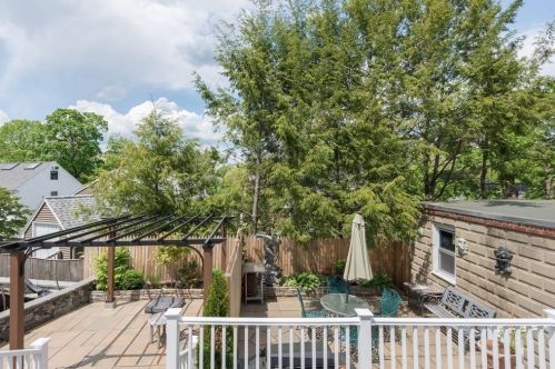 1123 Boylston St, Newton MA 02464-1014 exterior