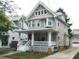 1223 Gladys Ave, Cleveland, OH 44107-2509