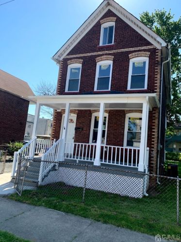 30 Emerson St, Carteret NJ  07008-2522 exterior