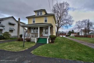 3231 Cedar Ave, Scranton, PA 18505-2902