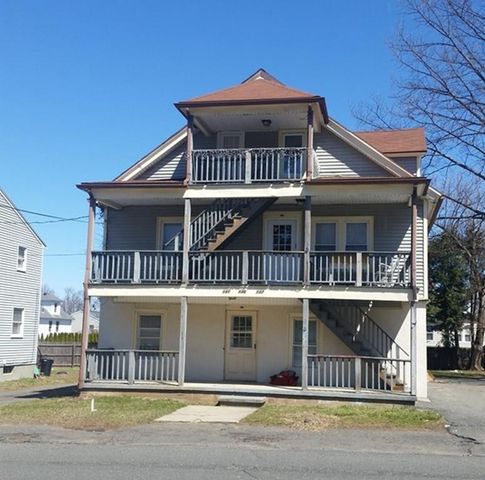 131 Moore St, Agawam MA  01001-1105 exterior