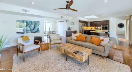 5327 26th St, Phoenix AZ 85032-8017 exterior