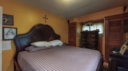 25 Circuit Ave, Worcester MA 01603-2159 exterior