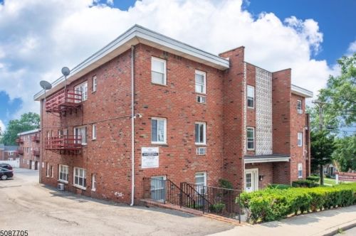 675-681 Joralemon St, Belleville NJ 07109 exterior