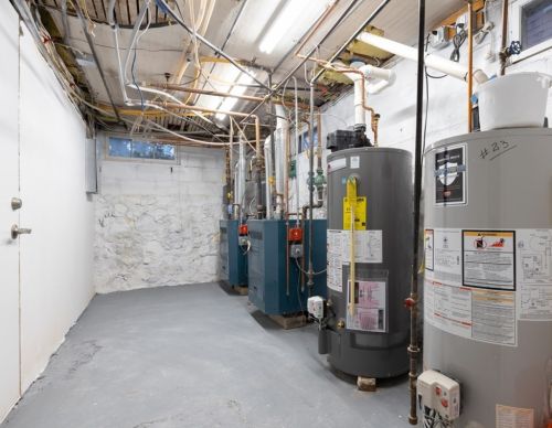 23 Fessenden Rd, Arlington MA 02476-6023 exterior