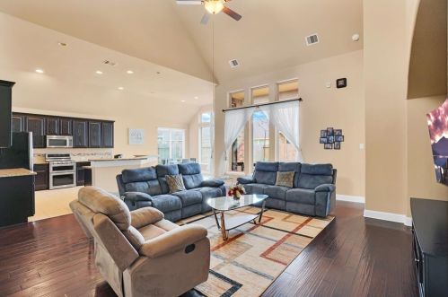 310 Blossom Ter Ln, Richmond TX 77469-5888 exterior