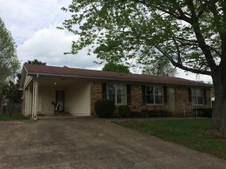 612 Las Vegas Dr, Hopkinsville, KY 42240-5334