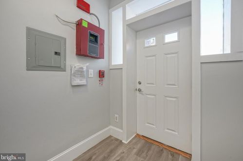 1815 20 St, Philadelphia PA 19145-2048 exterior