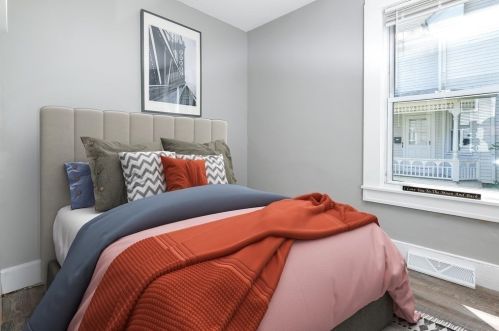 19 Jefferson St, Montgomery MA 01085-2821 exterior