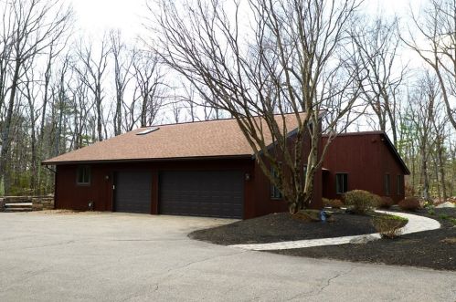 30 Lancelot Dr, Worcester, MA 01612-1215