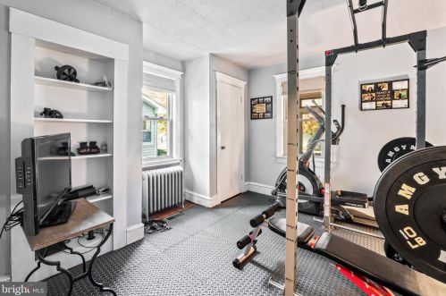 23 Watkins Ave, West Deptford NJ  08096-1235 exterior