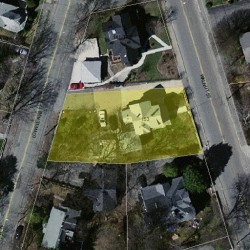 153 Walnut St, Newton MA 02460-1601 aerial view