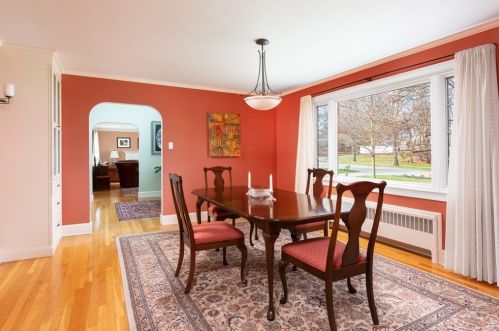 568 Furnace Brk Pkwy, Quincy MA 02169-2303 exterior