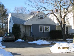 79 Brookside Ave, Newton, MA 02460-1523