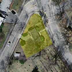 633 Grove St, Newton MA 02462-1318 aerial view