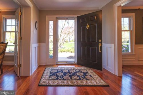 33 Winthrop Rd, Trenton NJ 08648-1557 exterior