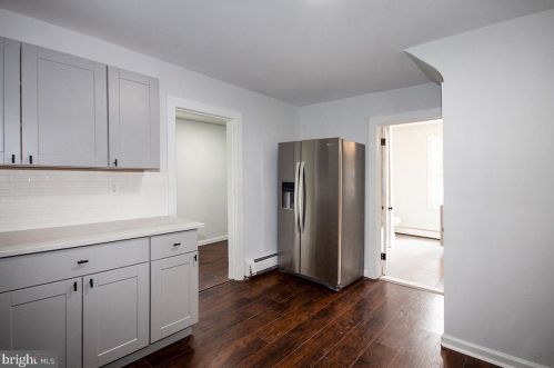 156 Turkey Hill Rd, West Deptford NJ  08093-2312 exterior