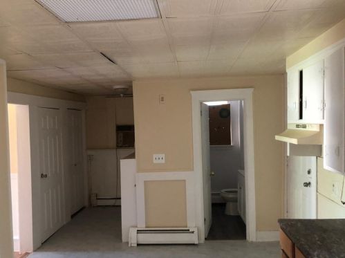 9 Barclay St, Worcester MA 01604-4234 exterior