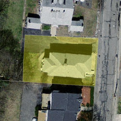 15 Mechanic St, Newton MA 02464-1413 aerial view