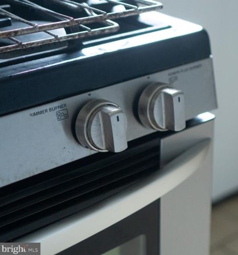 11 Belleview Ave, Erial NJ 08081-1203 exterior