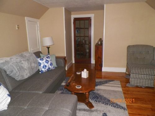 7 Fiske St, Worcester MA 01602-2961 exterior