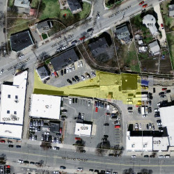1211 Washington St, Newton MA 02465-2122 aerial view