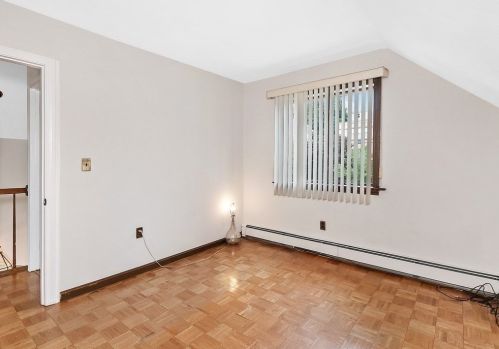 235 Chelsea St, Everett MA 02149-4807 exterior