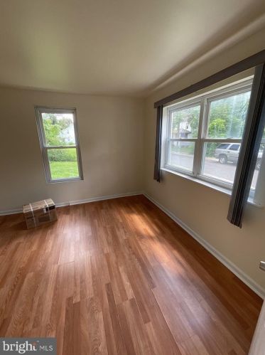 123 Buck St, West Deptford NJ  08066-1312 exterior