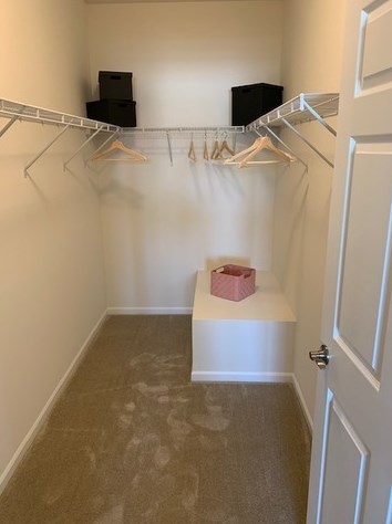 129 Barbers Corner Rd, Lemont IL 60440-2069 exterior