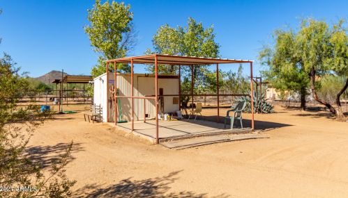 35220 3rd Ave, Phoenix AZ 85027-5908 exterior