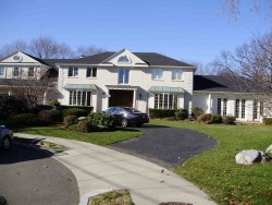 111 Countryside Rd, Newton, MA 02459-2917