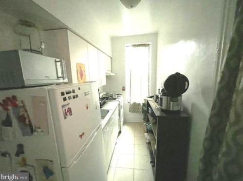 112 20 St, Philadelphia PA 19138-2902 exterior