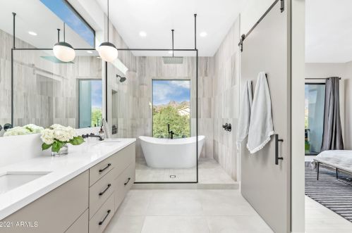 7729 13th Pl, Phoenix AZ  85020-4202 exterior