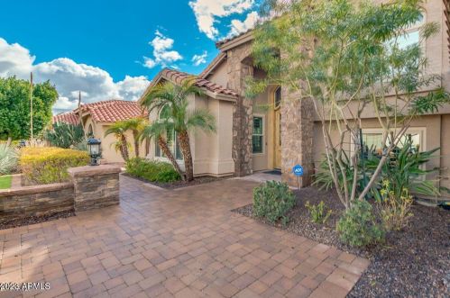 16430 36th Pl, Phoenix, AZ 85048-7977