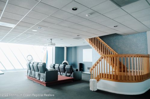 97 Mitchell Pl, Little Silver NJ 07739-1653 exterior