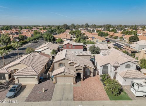 17806 13 Pl, Phoenix AZ 85014-1119 exterior