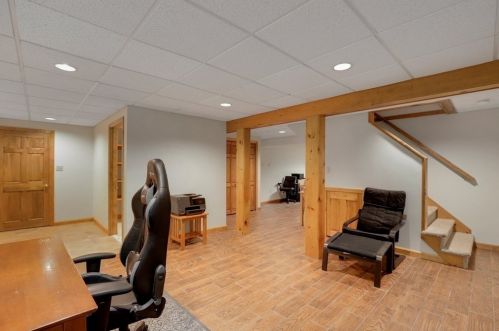 7 Apple Ridge Rd, Sutton MA  01590-2977 exterior