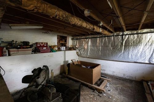 51 Grv St, North Brookfield MA 01535-1944 exterior