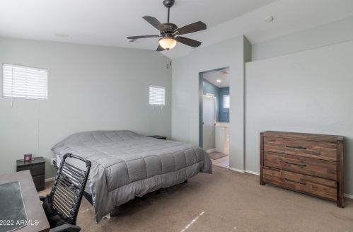 7233 39 Way, Phoenix AZ 85050-5428 exterior