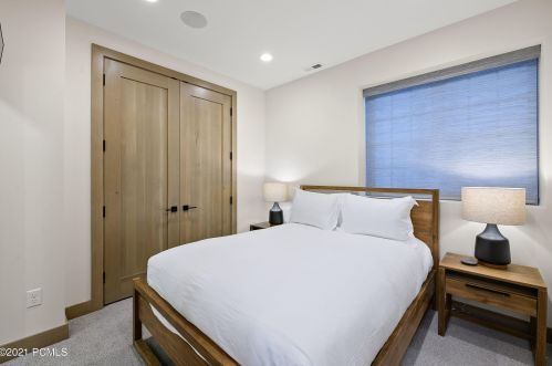 1231 Lowell Ave, Park City UT 84060-5115 exterior