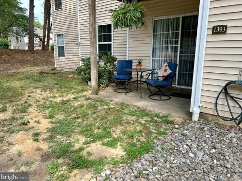 1393 Tristram Cir, West Deptford NJ 08051-2260 exterior