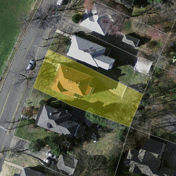 170 Side Pkwy, Newton MA  02458-1847 aerial view