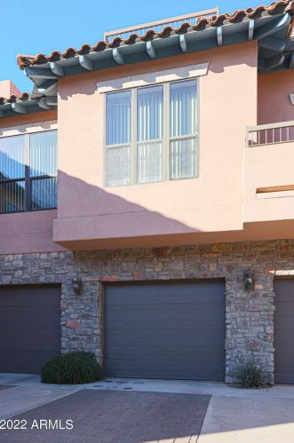 20660 40th St, Phoenix AZ  85050-7301 exterior