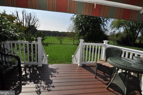 24854 Main St, Columbus NJ 08022-1339 exterior