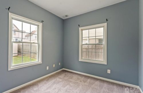 30 Whittier St, Carteret NJ  07008-2855 exterior