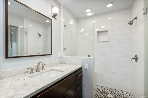 4042 Glenwood St, Irvine CA 92604-2223 exterior