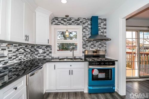 25 Fillmore Ave, Carteret NJ  07008-2238 exterior