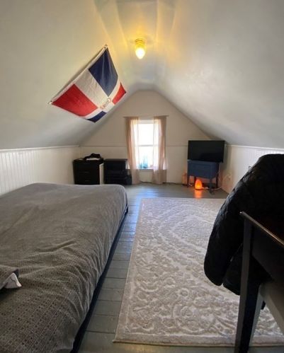 16 Dyer Ave, Whitman MA 02382-2408 exterior