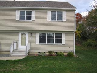 172 Jones Rd, Falmouth MA  02540-2908 exterior