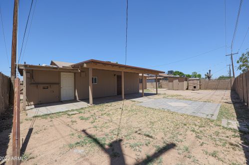 3139 65th Ave, Phoenix AZ 85033-1601 exterior
